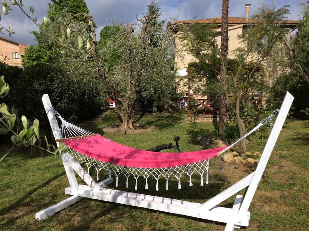 Giannetti Bed & Breakfast Poggio alle Mura Exterior foto